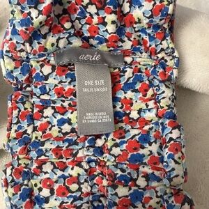 American Eagle  Aerie Scarf  Floral Headband